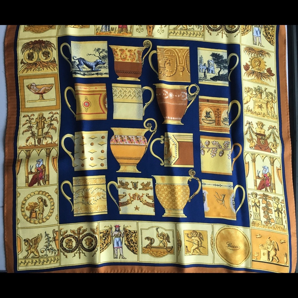 Gucci silk  pocket square